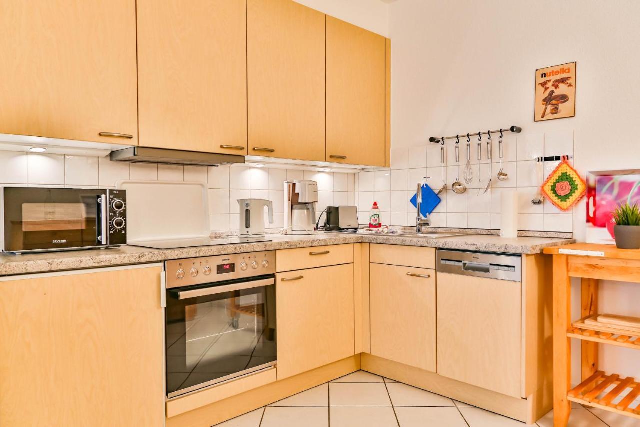 Apartment Ostseerose Ein Strandkorb Ist Im Sommer Inclusive Zempin Exterior foto